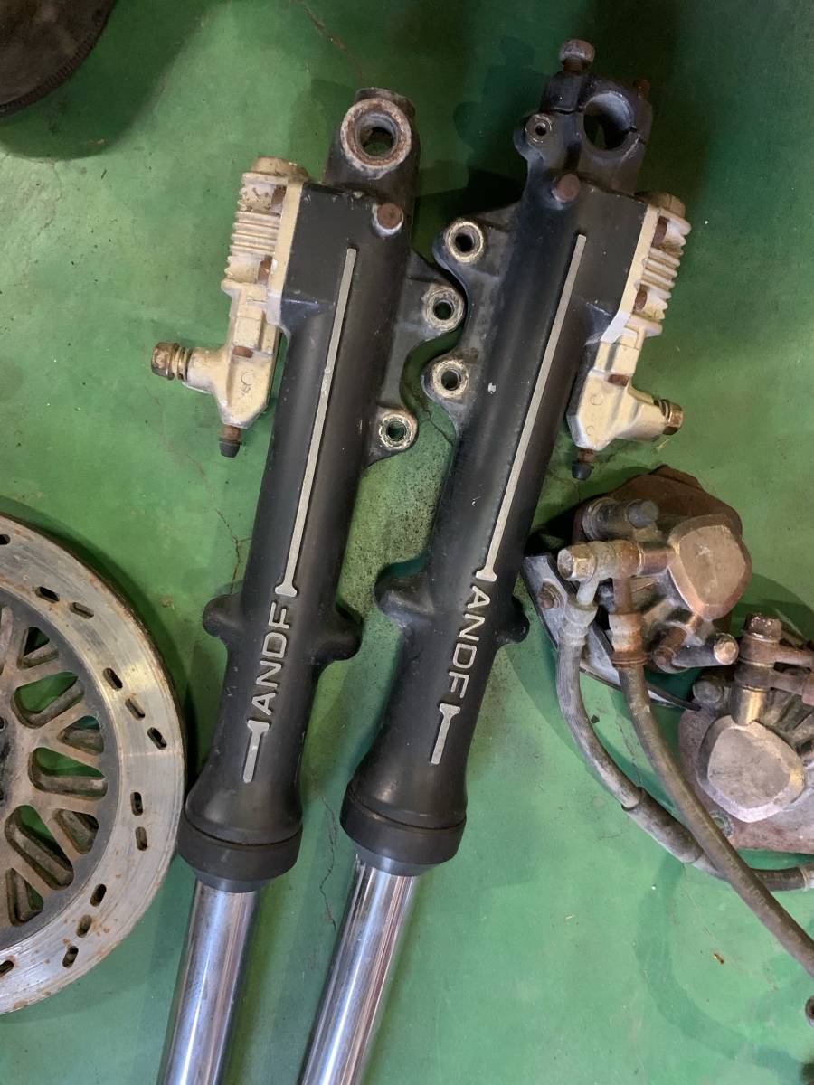 GSX400FS インパルス フロントフォーク ダブルアンチ キャリパー