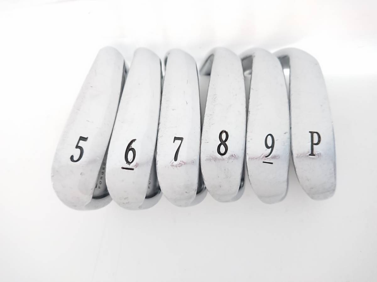 希少 高年式！ONOFF（オノフ）アカ メンズ ゴルフクラブセット 14本 S