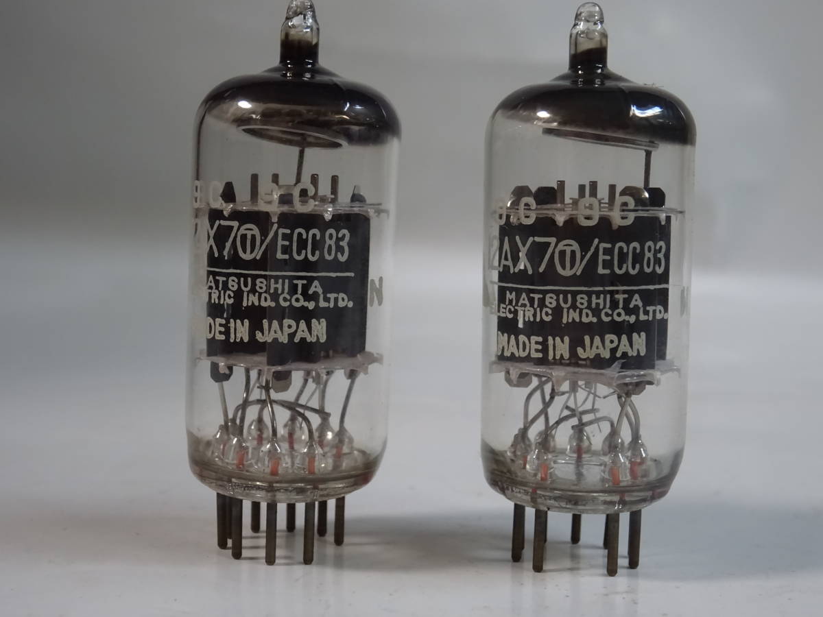 ○松下製真空管 12AX7(T) / ECC83 未使用元箱入り 2本の出品です。
