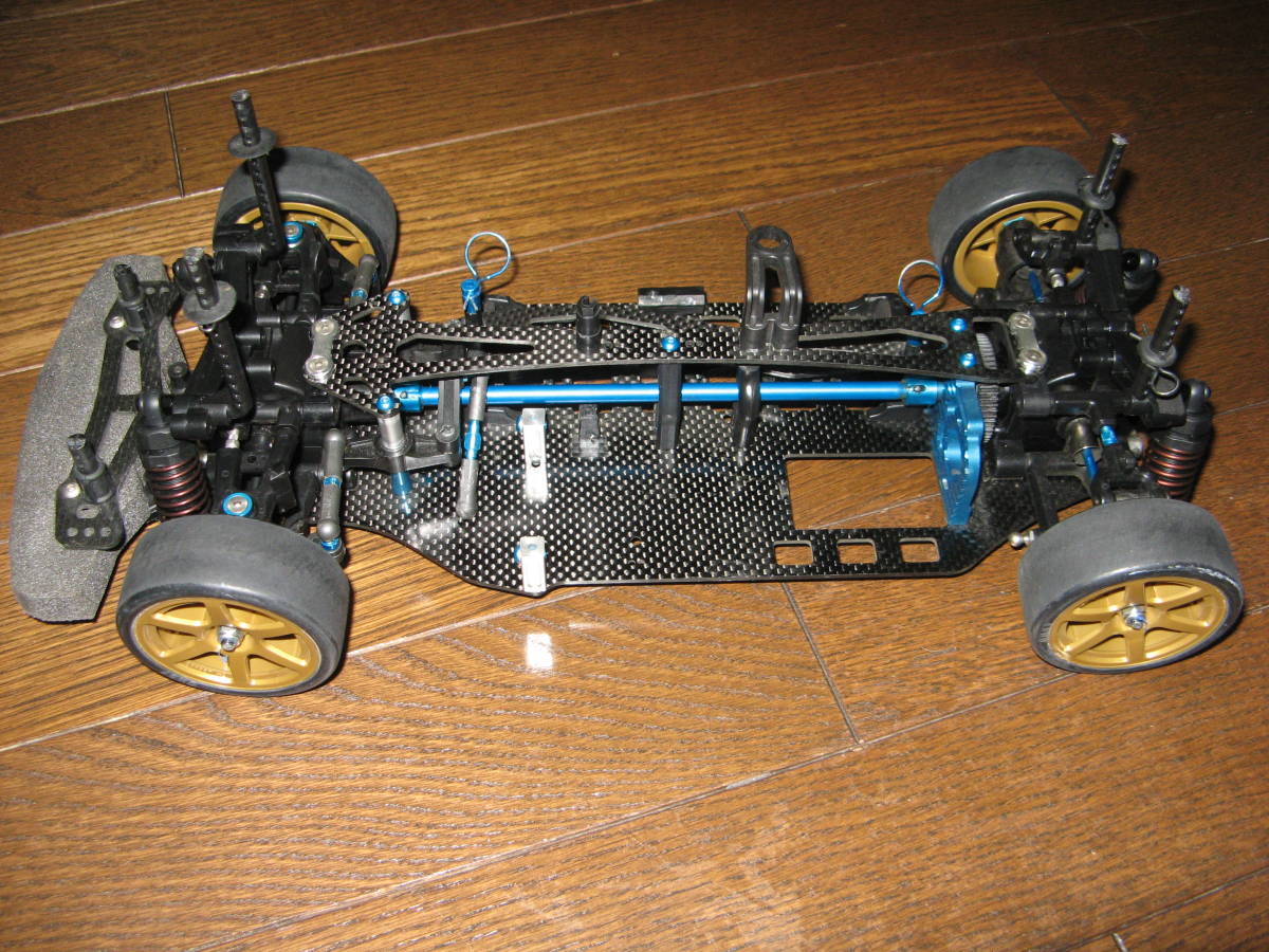 タミヤ TAMIYA製1/10 TT01フルオプション カーボンシャーシ ドリフト