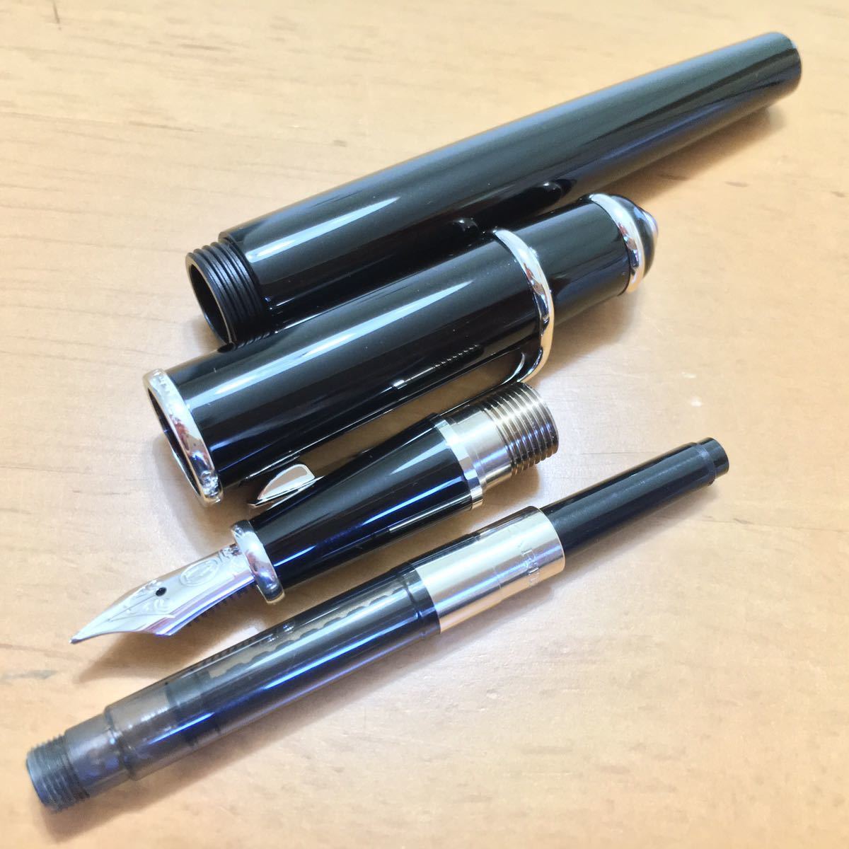 Cartier ディアボロ ドゥ カルティエ ブラックコンポジット プラチナ