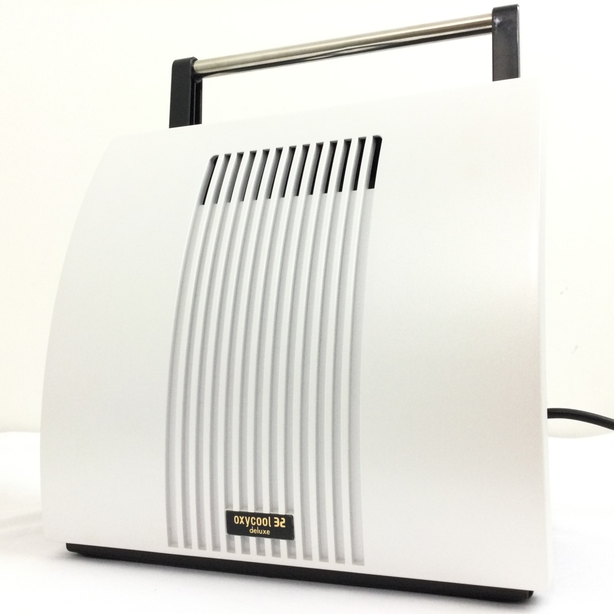 □ ワイムアップ oxycool 32 deluxe オキシクール 32 デラックス 小型 
