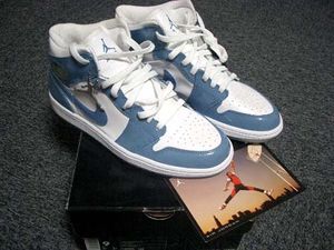 NIKEナイキair jordan1エアジョーダン1パテント水色x白27cm(27.0cm 