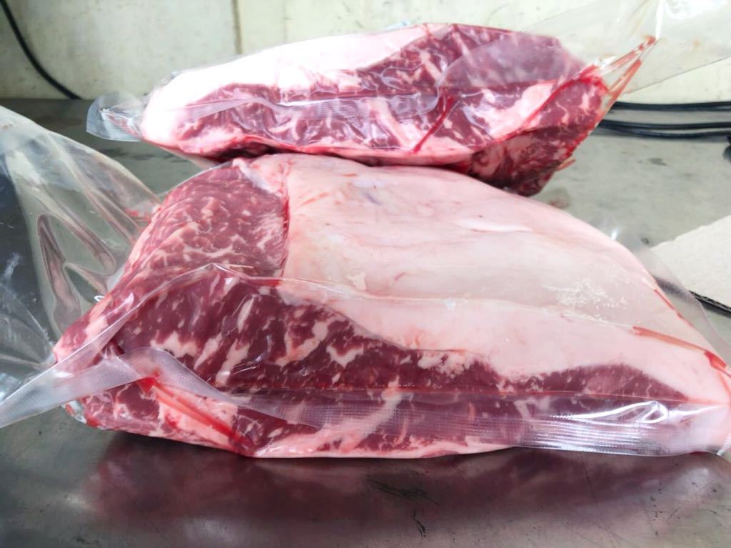  正規品 国産 北海道 十勝産 サーロイン2.74kg 焼肉/ステーキ/BBQ/バーベキュー/ギフト/贈答/お歳暮/業務用/訳あり/1円スタート/4129(サーロイン)｜売買されたオークション情報、yahooの商品情報を サーロイン