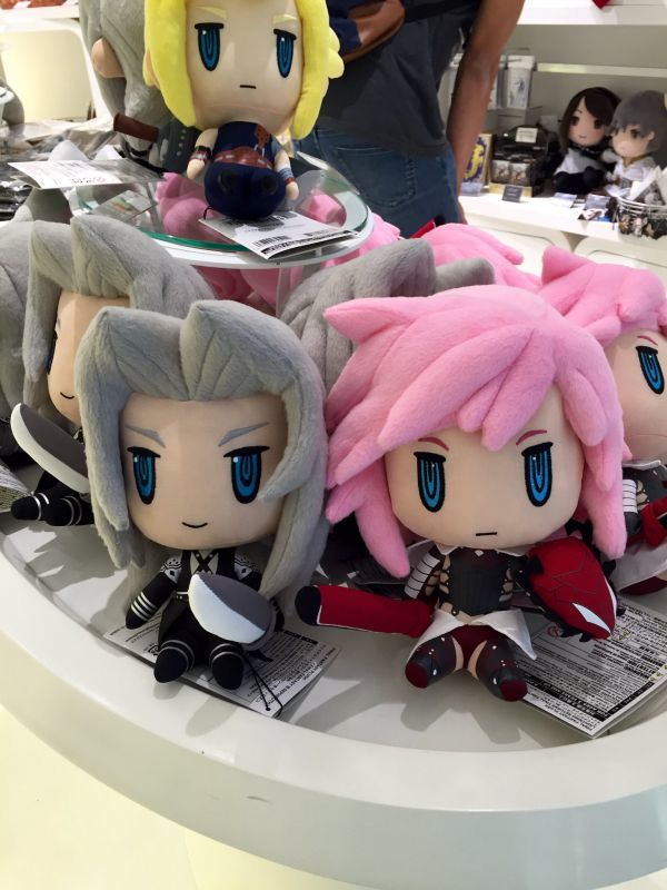 カラフル ヤフオク ファイナルファンタジー7 クラウド ぬいぐるみ F オークショ