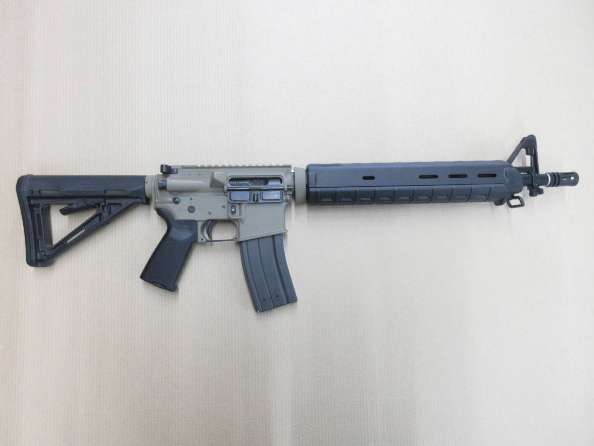 WAウエスタンアームズガスブローバックライフル M4A1マグプルライフル