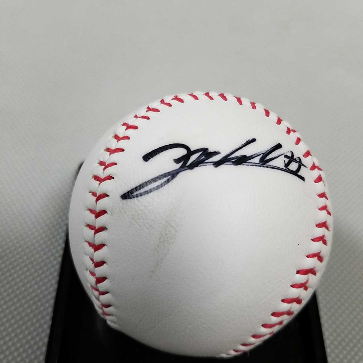 オリックスバファローズ T-岡田選手直筆サイン球団ロゴボール(サイン 