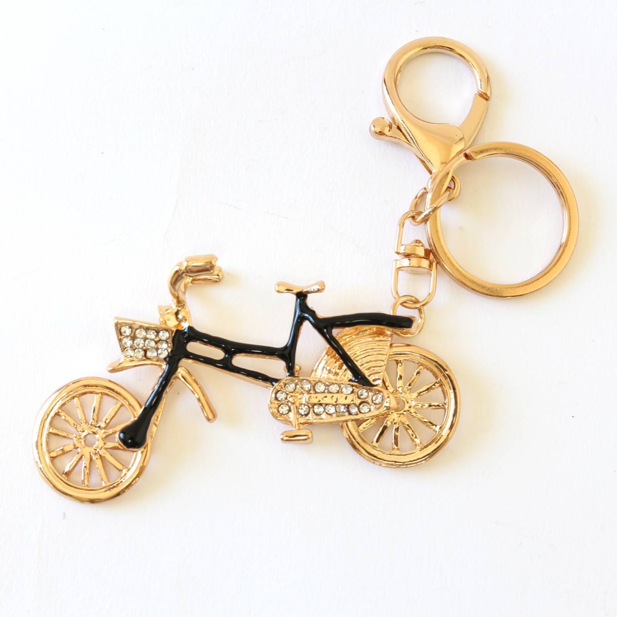 自転車 キーホルダー 自転車 モチーフ おしゃれ バッグ チャーム アクセサリー レディース パーツ 鍵 ギフト ラインストーン 黒 一般 売買されたオークション情報 Yahooの商品情報をアーカイブ公開 オークファン Aucfan Com