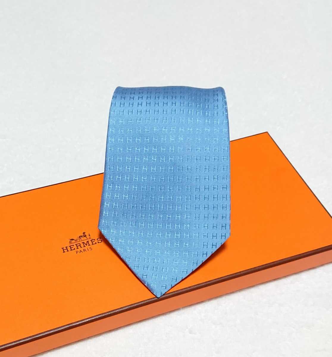 超美品【HERMES】エルメス/お箱付き/ネクタイ/薄明青系/ライトブルー系