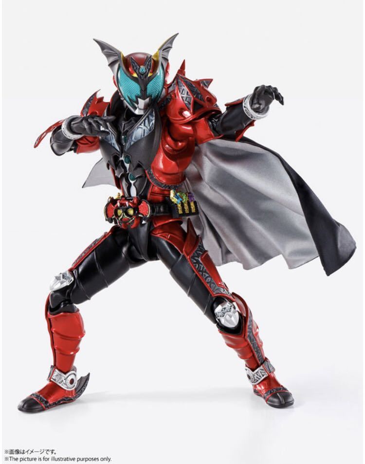 S.H.Figuarts (真骨彫製法) 仮面ライダー ダークキバ 『仮面ライダー