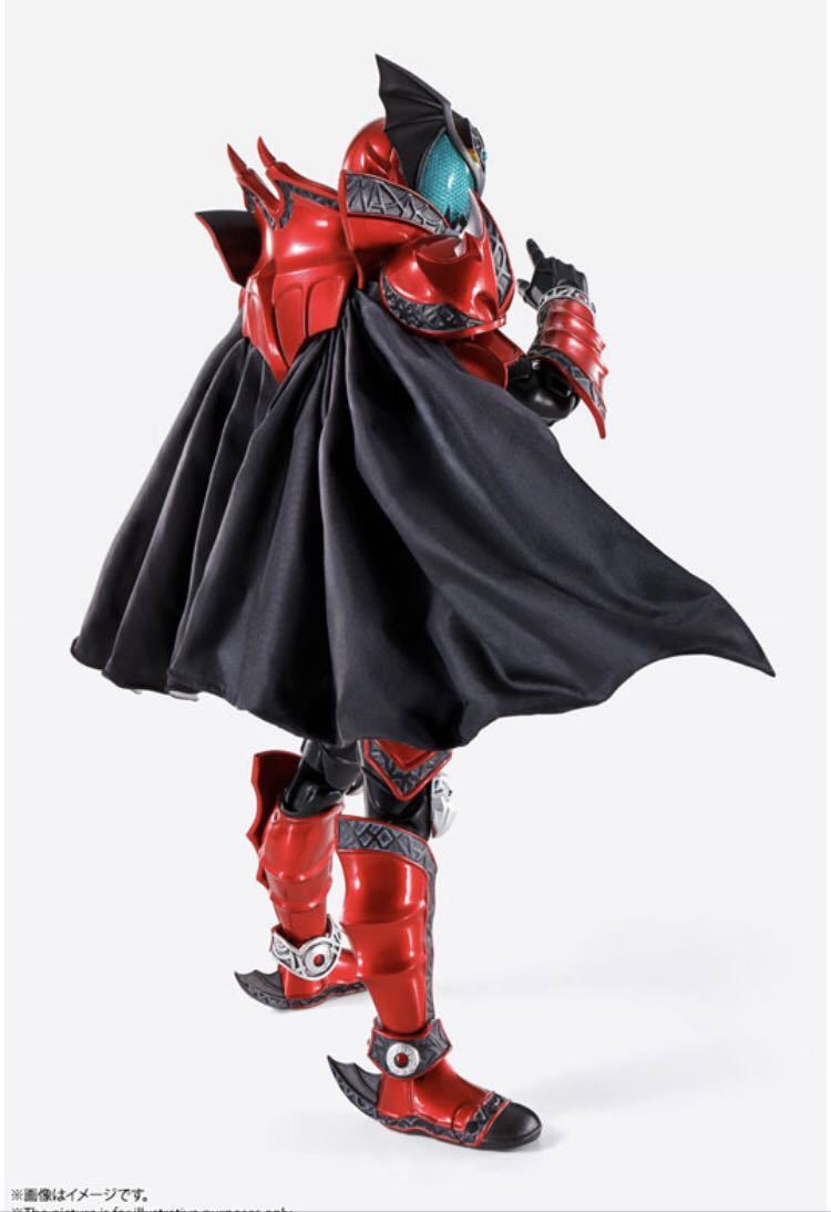 S.H.Figuarts (真骨彫製法) 仮面ライダー ダークキバ 『仮面ライダー