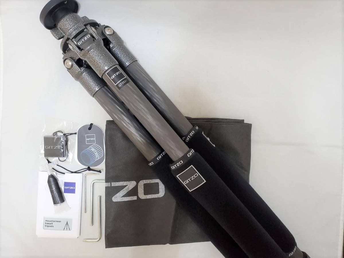 極上品☆GITZO ジッツオ GT2531 2型 3段 カーボン 三脚 付属あり♪