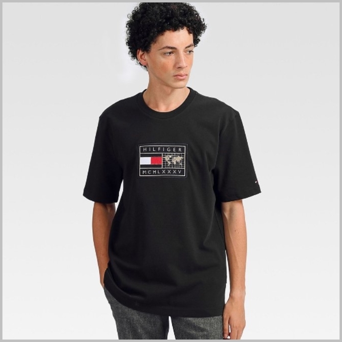 アースバッジTシャツ　ブラック Lサイズ　TOMMY HILFIGER トミー TOMMY HILFIGER カーキ 検索結果 公式オンラインストア