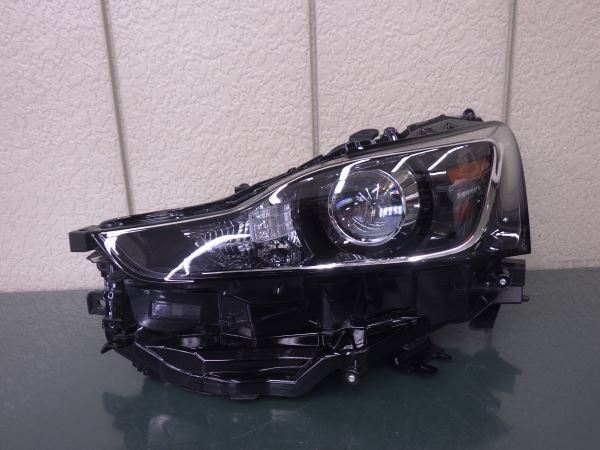 4113442 レクサス IS 30系 中期 左ライト LED KOITO 53-96 ASE30/AVE30/AVE35/GSE31 IS レクサス | レクサス30系IS中期型ヘッドライト移植10 ルック 後期ヘッドライト移植で大幅カスタム！ボディ