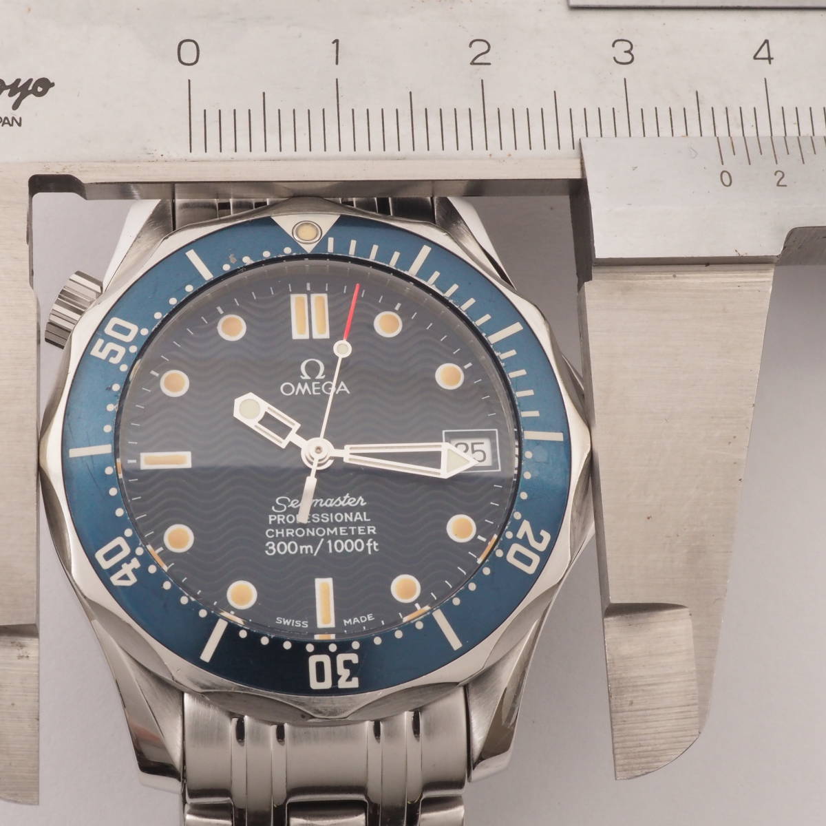 オメガ シーマスタープロフェッショナル 300m クロノメーター Ref 