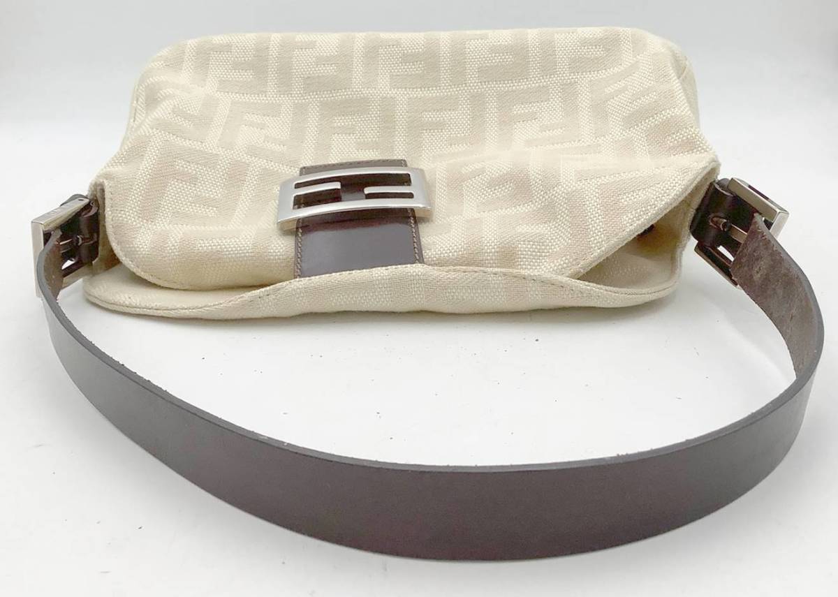 ◇バッグ◇FENDI フェンディ ズッカ柄 キャンバス×レザー ハンドバッグ 