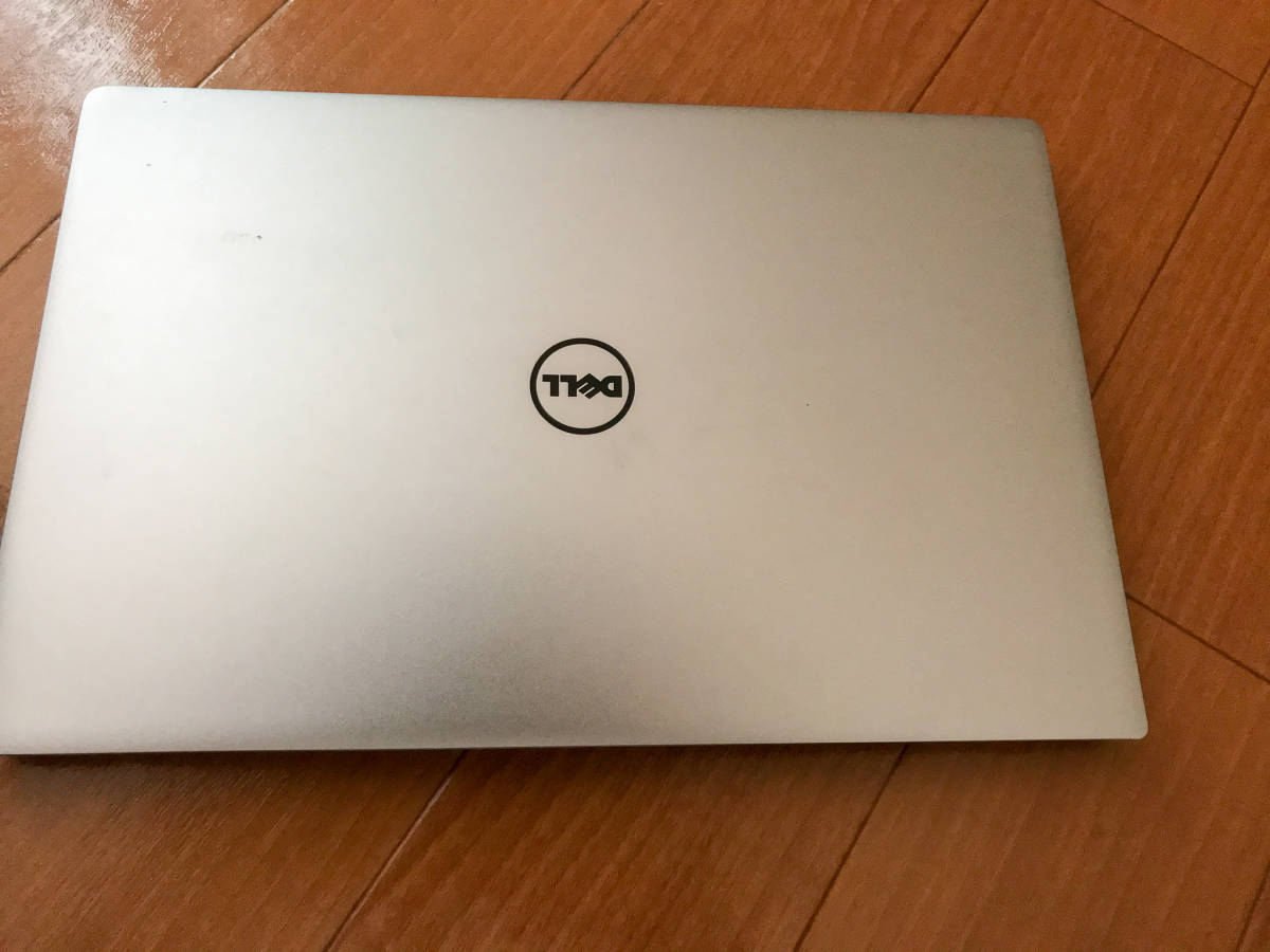 DELL製　XPS13　9343