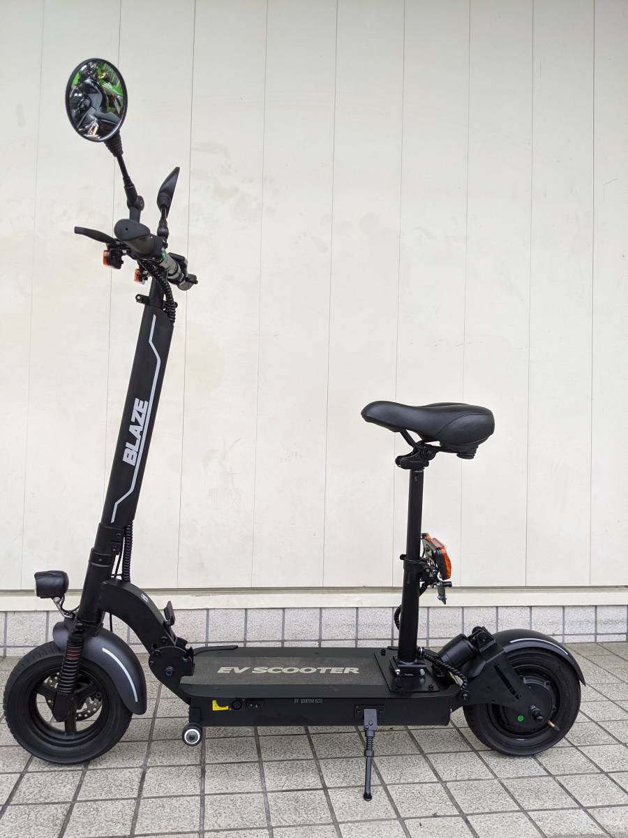 BLAZE ブレイズ EV SCOOTER 電動キックボード 電動スクーター 走行距離