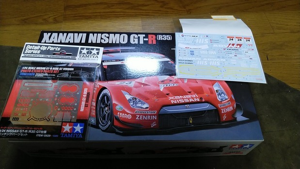 1/24タミヤ ザナヴィニスモGT-R+タミヤディテールアップパーツ+SHUNKO
