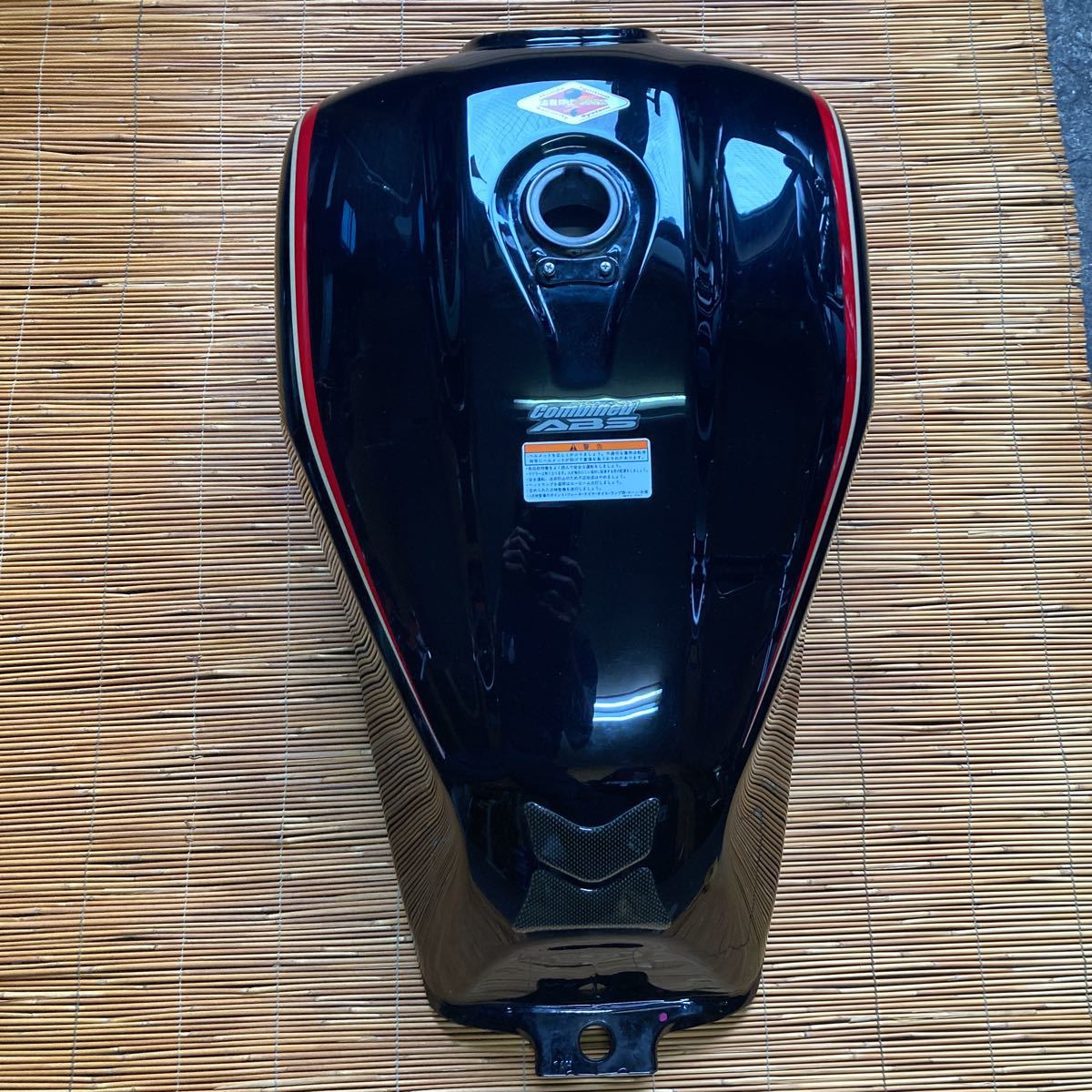CB1100 SC65 純正 ガソリン タンク 美品！！ 無限 エディション SC65