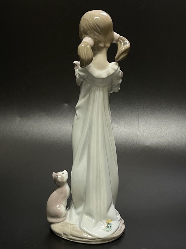 リヤドロ 人形 LLADRO 私のことも忘れないで 少女と猫「私のことも忘れ