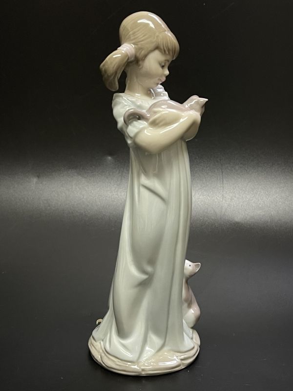 リヤドロ 人形 LLADRO 私のことも忘れないで 少女と猫「私のことも忘れ