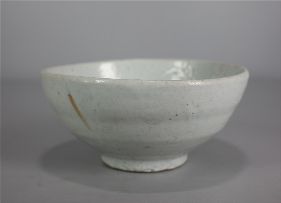入蘆花（ロカニイル） 李朝 李朝白磁｜朝鮮古美術 堅手茶碗（1392–