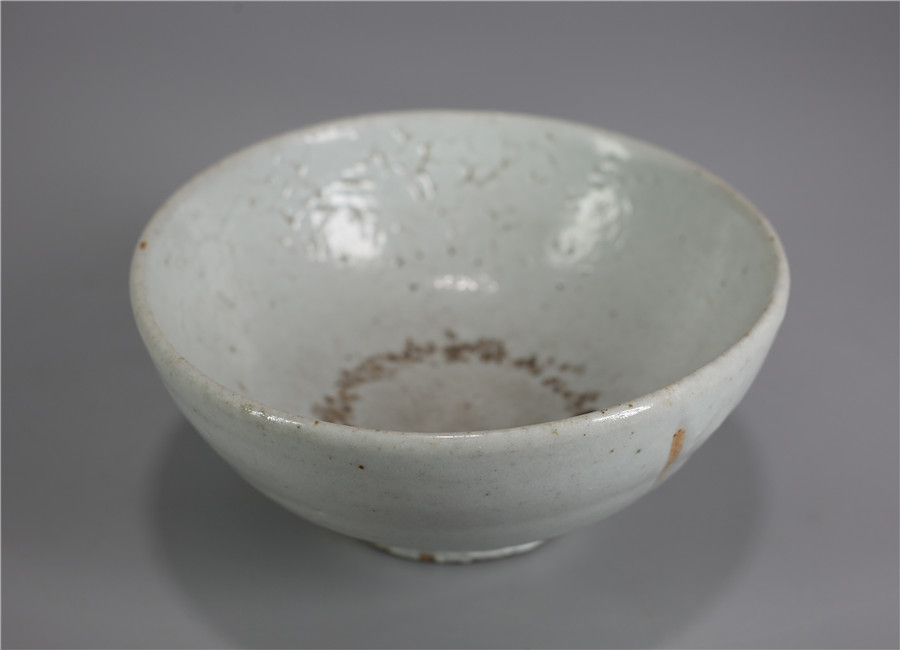 入蘆花（ロカニイル） 李朝 李朝白磁｜朝鮮古美術 堅手茶碗（1392–