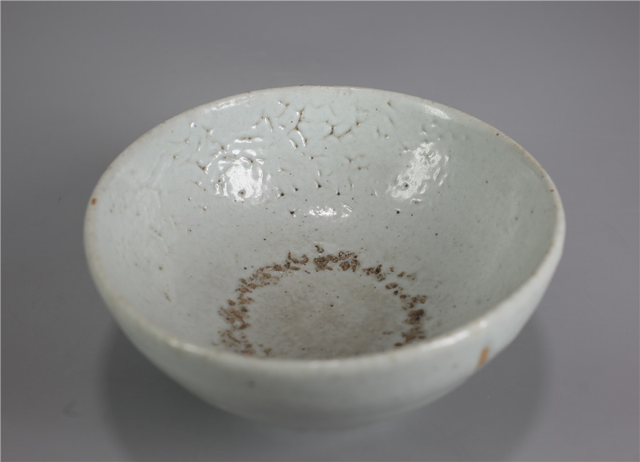 入蘆花（ロカニイル） 李朝 李朝白磁｜朝鮮古美術 堅手茶碗（1392–