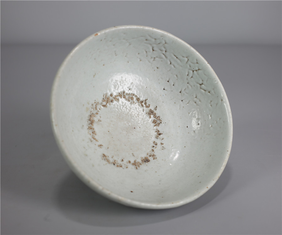 入蘆花（ロカニイル） 李朝 李朝白磁｜朝鮮古美術 堅手茶碗（1392–