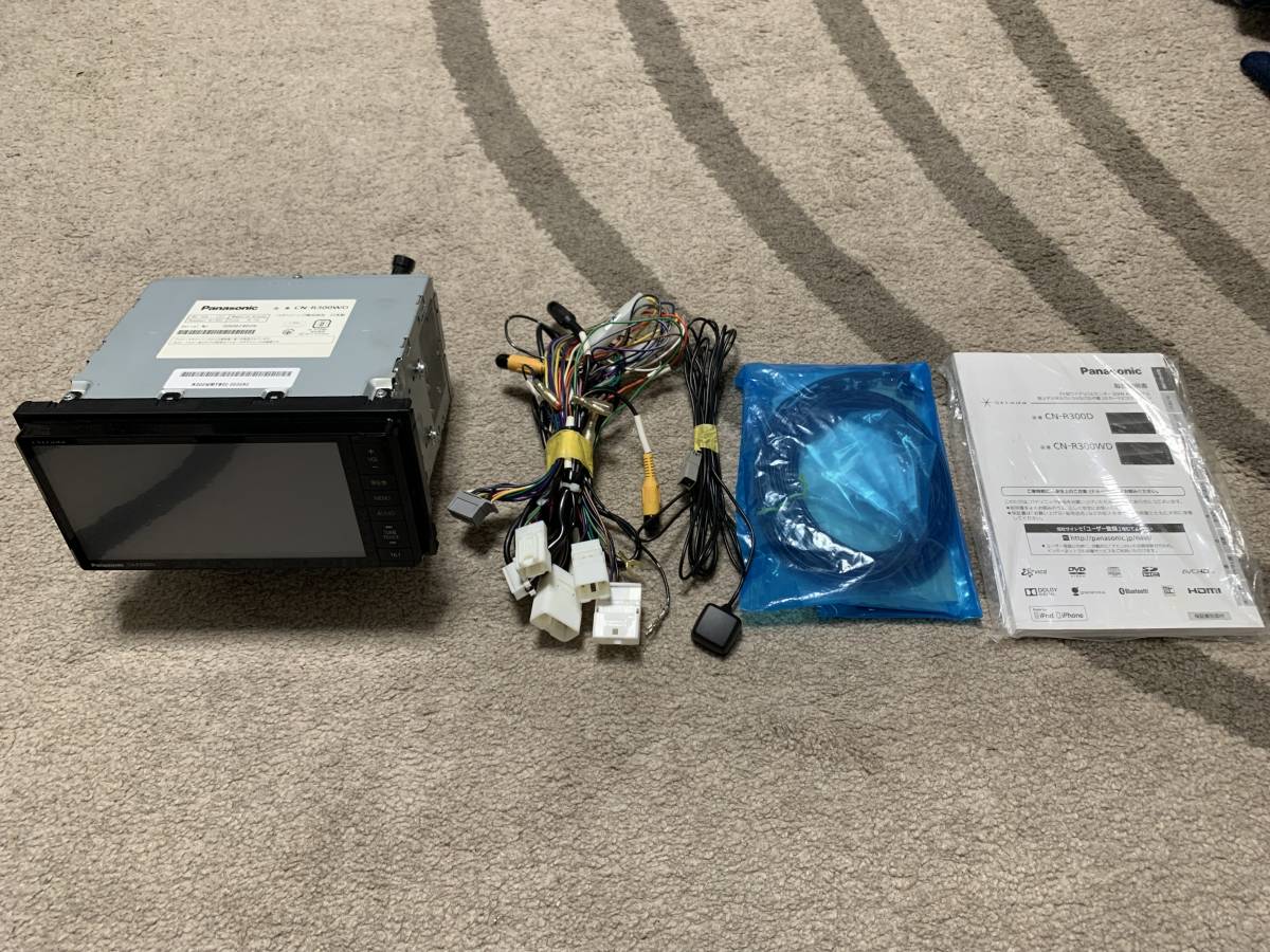 パナソニック CN-R300WD ストラーダ Panasonic カーナビ SDナビ
