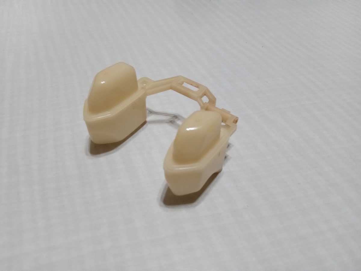☆希少！YAMAHA ヤマハ FZR250R 3LN用 MIKUNI キャブレターの部品 純正 