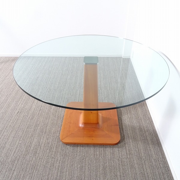 Seluno モデルルーム展示 Porada ポラダ 円形 ガラスダイニングテーブル アクタスアルフレックスカッシーナボーコンセプト 4人用 売買されたオークション情報 Yahooの商品情報をアーカイブ公開 オークファン Aucfan Com