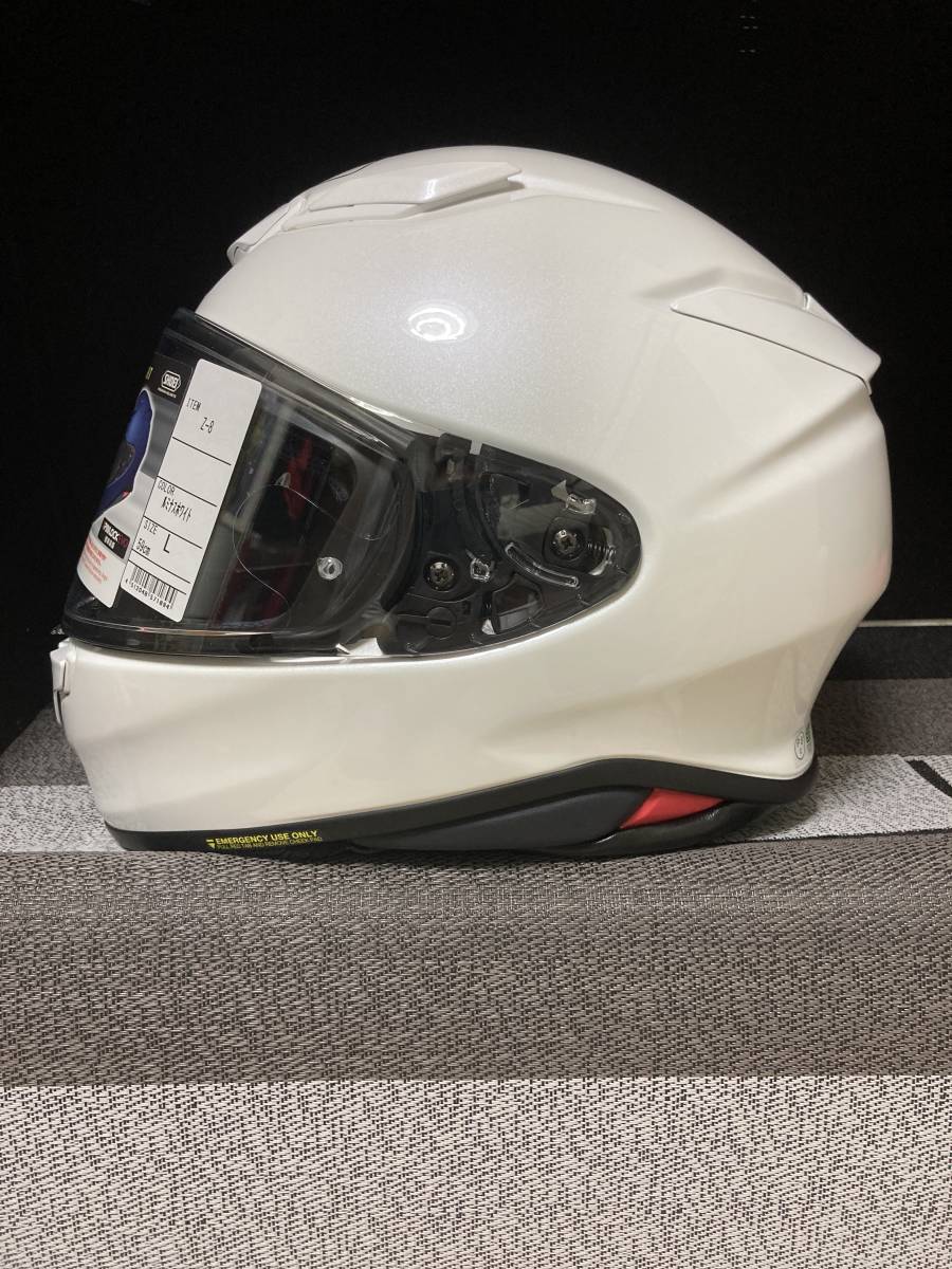 SHOEI Z-8 ルミナスホワイト Mサイズ 新品 Z8 軽量・コンパクト SHOEI