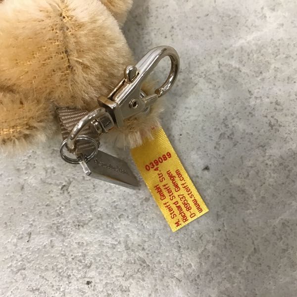 1円～ メルセデスベンツ × シュタイフ Steiff 111327 キーリング