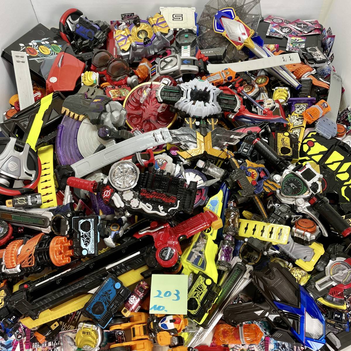 ジャンク 仮面ライダー スーパー戦隊 ウルトラマン 変身ベルト ロボット 武器 アイテム 玩具 おもちゃ 色々 多数 まとめて 大量 セット ①