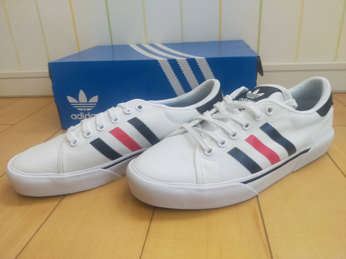 adidas gazelle silver green womens Adidas Men's AdiFOM Q Shoes main image 0