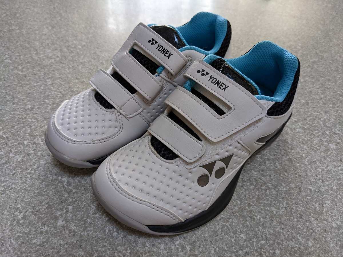 YONEX 出向い テニスシューズ カーペット用 20cm 子ども用 ジュニア