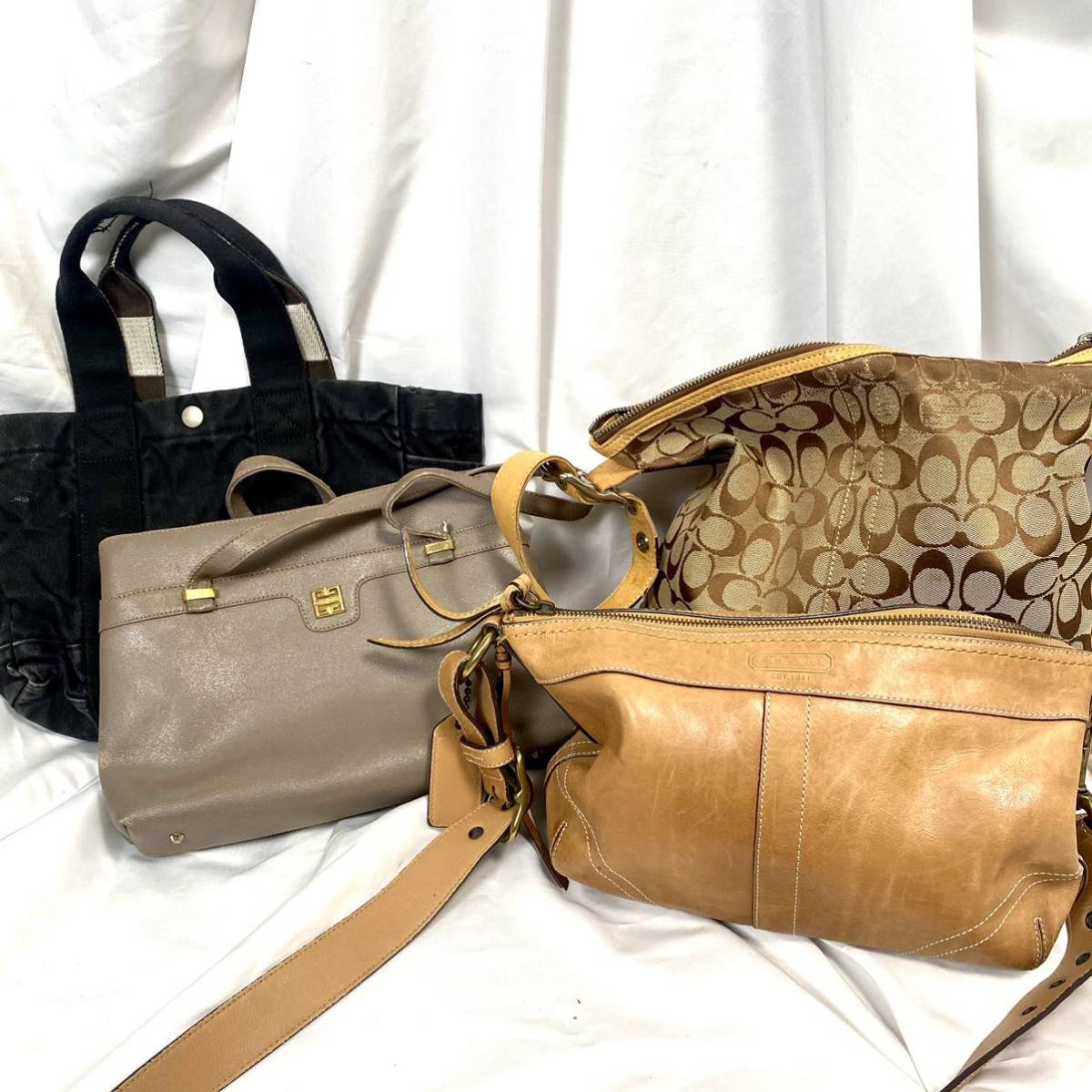 COACH コーチ - 4万円以上のコーチ 4U（ブランドコーチ）（レディース 