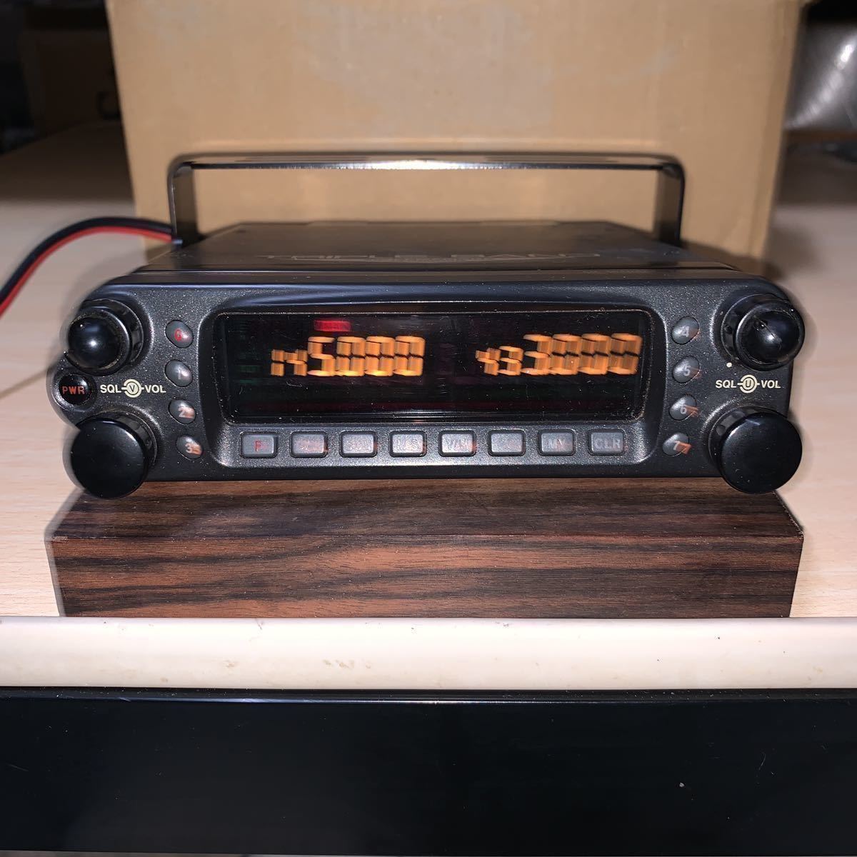 STANDARD C5900トリプルバンド