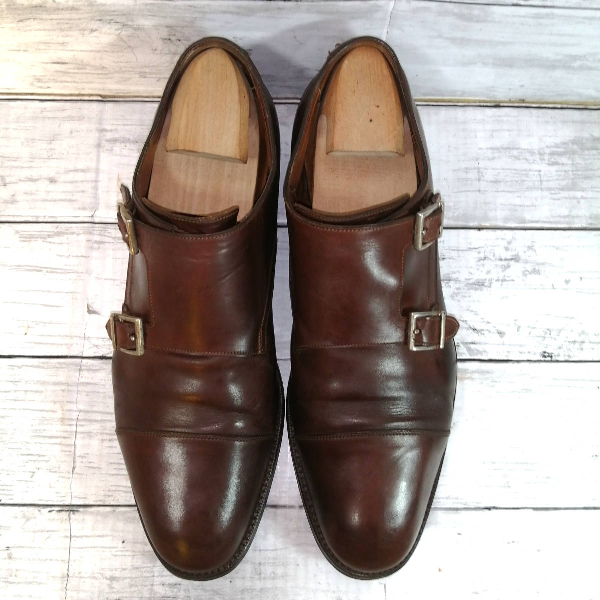 santoni タブルモンクストラップ　ストレートチップ サントーニ ダブルモンクストラップ ストレートチップ ダブルバックル ドレスシューズ サントーニのダブルモンクストラップをレビュー！手染めの色彩が