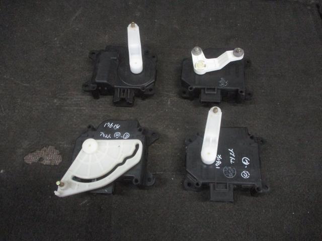 つう アリスト TA-JZS160 【エアコンサーボモーター4個セットセット】 062