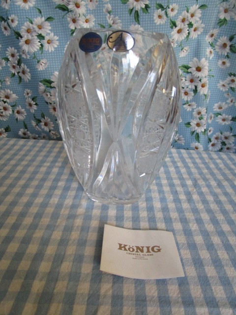 新品未使用】König ケニッヒ クリスタルガラス 切子 花瓶 フラワー