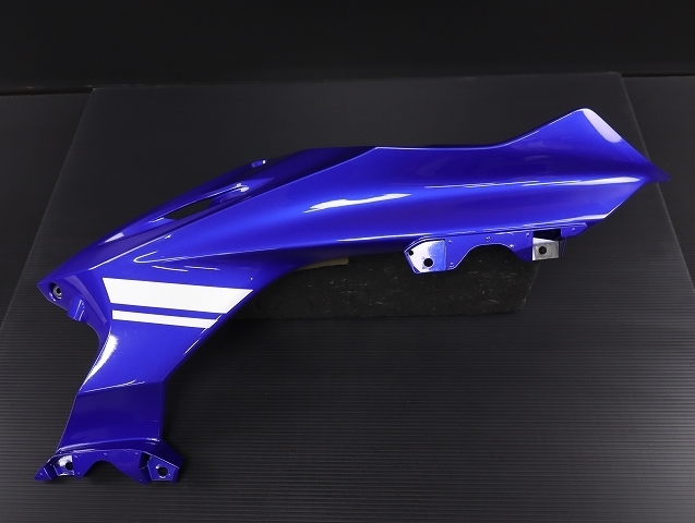 激安！YZF-R6純正右側サイドカウルカバー！BN6/2017～/現行モデル