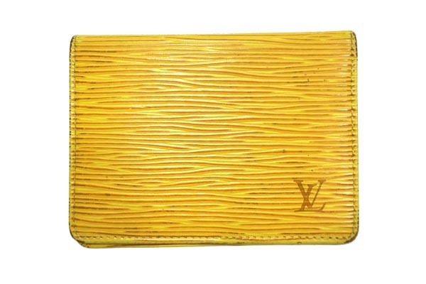 格安，人気セール LOUIS VUITTON ルイ ヴィトン 小物 定期入れ ユニセックス 難あり パスケース エピ ポルト2カルトヴェルティカル(服飾小物)｜売買されたオークション情報、yahooの商品情報をアーカイブ公開 - オ 服飾小物