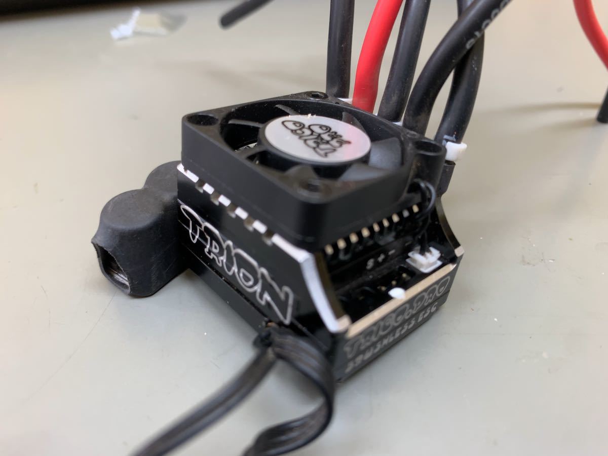 トリオン トリコプロV2 中古ESC TRION V2 - とりおんから人気のアンプ