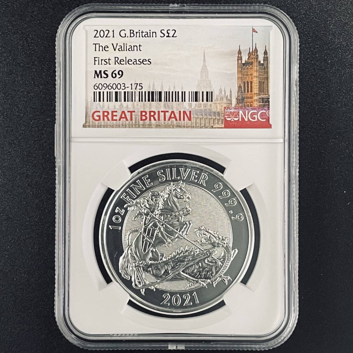 イギリス 聖ジョージ竜退治 NGC チャールズ3世 ヴィクトリア女王 聖