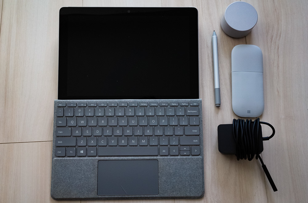 Surface Go おまけ多数 Go Surface マイクロソフト Go（第1世代）intel