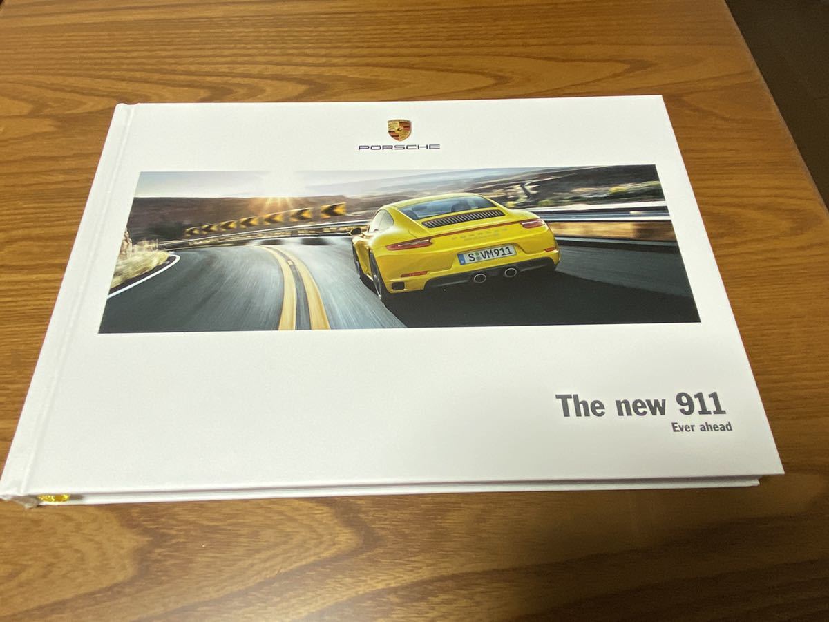 全159ページ！ポルシェ 911 ハードカバーカタログ(2016.4) 991後期型 0 ポルシェ ハードカバー カーカバー CLASSIC メディアパル