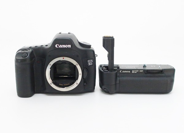 ◇【Canon キヤノン】EOS 5D ボディ + バッテリーグリップ BG-E4